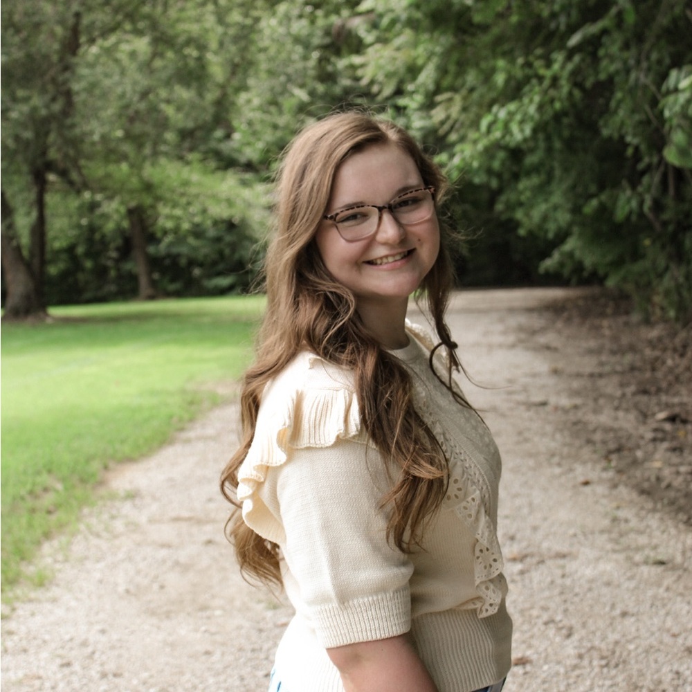 Meet your Posher, Emeline
